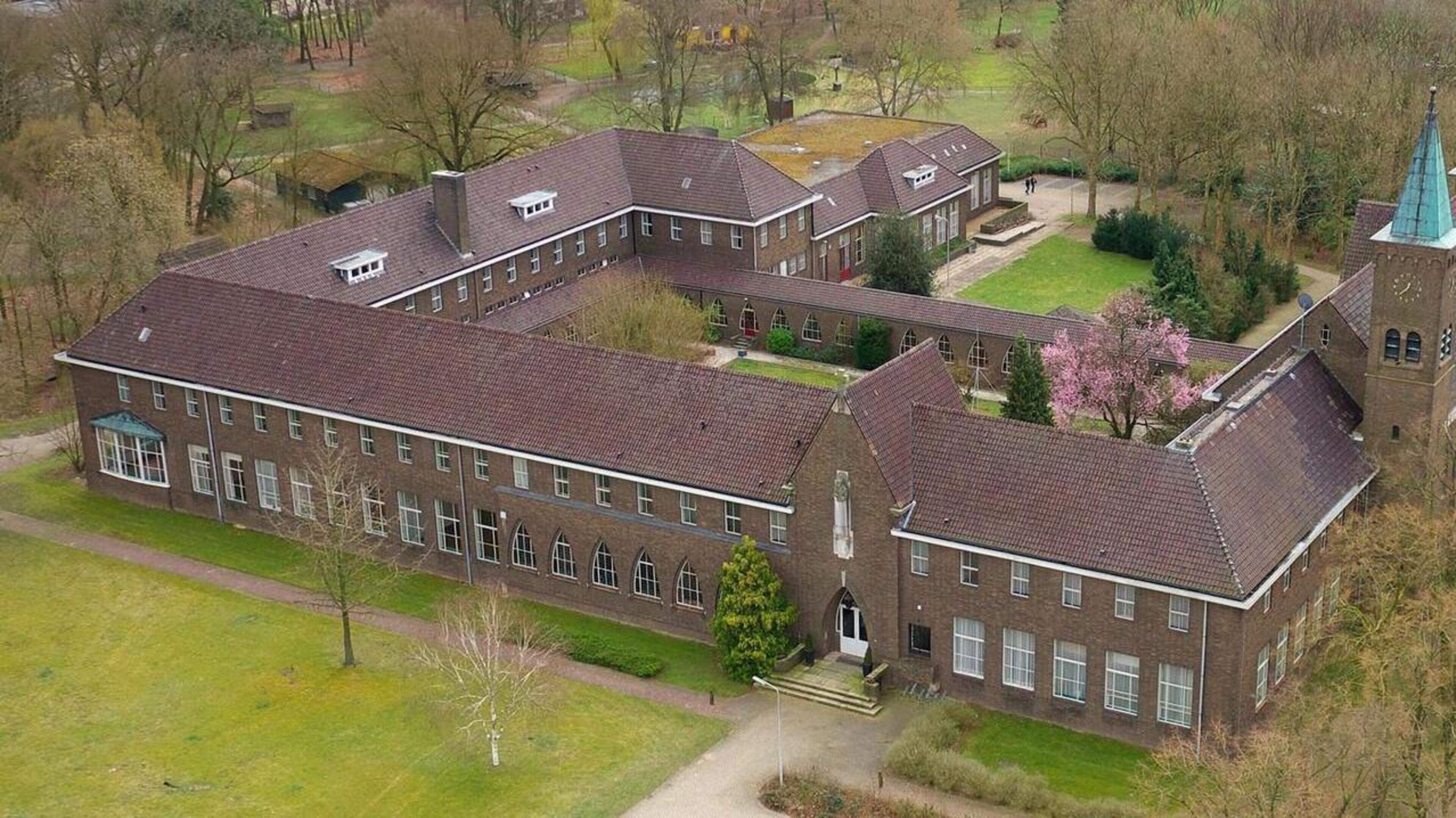 De Rooyse Wissel wil Paschalis in Oostrum kopen: ‘Tussenstap voor tbs-patiënten die wel zorg, maar g